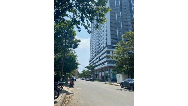 MT Phan Huy Chú, dt 190m2, mặt tiền 10m, đường 7,5m,sát sông, gần biển, chỉ 55tr/m2.