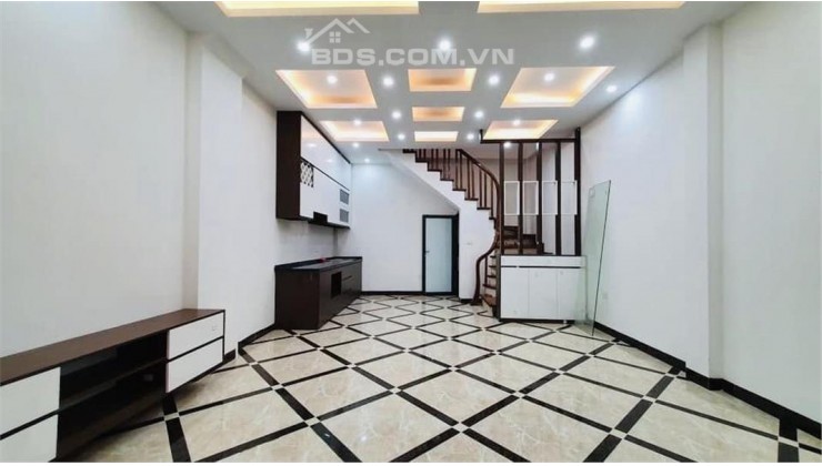 NHÀ ĐẸP HOÀNG MAI-  NGÕ NÔNG, CÁCH Ô TÔ 20M-MỚI XÂY -ĐỦ TIIEENJ ÍCH