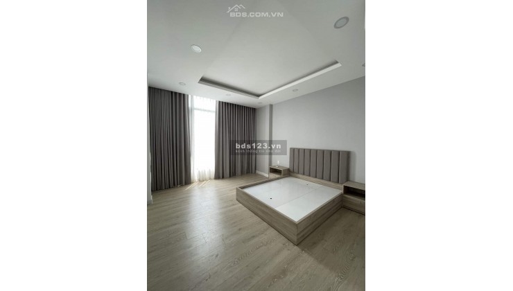 Chủ kẹt tiền bán gấp nhà ở Bình Chánh, 80m2 SHR, tặng full nội thất