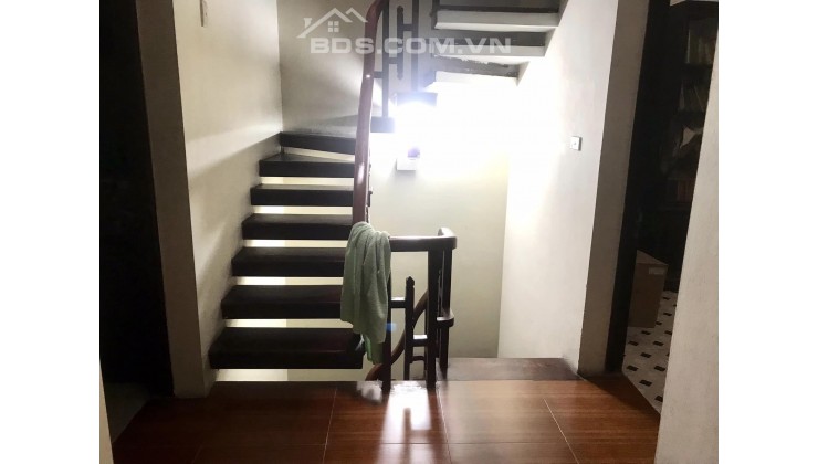 75m Mặt Tiền 5m Phân Lô Trần Quốc Hoàn Cầu Giấy. Ô Tô Dừng Đỗ Ngày Đêm. Kinh Doanh Cực Đỉnh. Chủ Cần Bán Nhanh