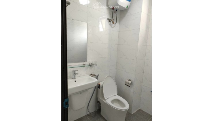 51m 6 Tầng Thang Máy Mặt Phố Trần Quốc Hoàn Trung Tâm Cầu Giấy. Giá Đầu Tư. Chủ Ngợp Cần Bán Gấp