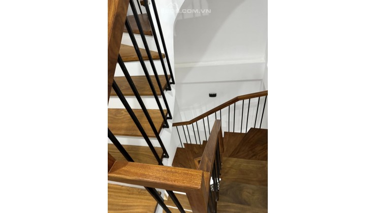 105m Mặt Tiền 4.5m Nhỉnh 11 Tỷ Hoàng Quốc Việt. Phân Lô Ô Tô Tránh. Chủ Cần Bán Nhanh Lo Việc Gia Đình