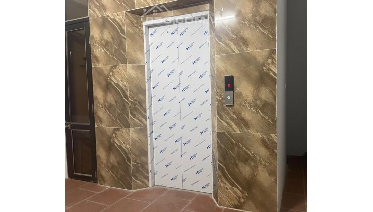 54m Mặt Tiền 6m Nhỉnh 11 Tỷ Phân Lô Cầu Giấy. Sát Trường ĐH Sư Phạm... Chủ Cần Bán Nhanh Lo Việc Cho Con.