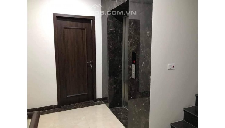 BÁN NHÀ CHÍNH CHỦ MẶT PHỐ VIP 70M2 HAI MẶT TIỀN, 1 MẶT PHỐ, 1 NGÕ Ô TÔ 6 T, THANG MÁY 18.5 TỶ