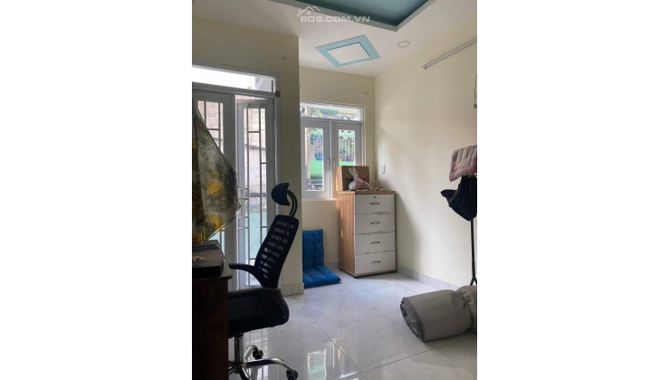 Đường Phó Cơ Điều Ngay trung tâm quận 11 Gần bệnh viện Gần chợ Hẻm rộng  Giá 4.36 tỷ