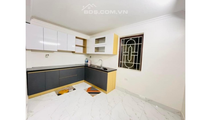 NHÀ MỚI - SIÊU PHẨM - TRUNG TÂM CẦU GIẤY - NGÕ THÔNG - GIÁ 4.95 TỶ