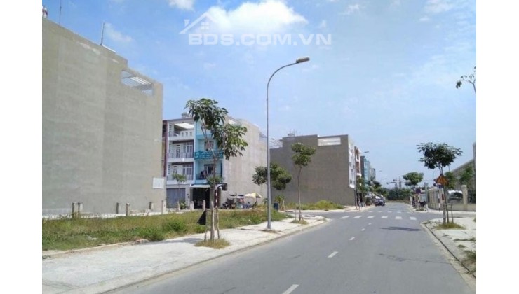 Chính Chủ bán lô đất trong khu công nghiệp Bàu Bàng, mt đường 17m.