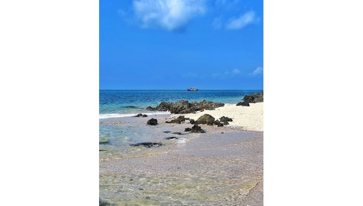 Bán đất đảo Cô Tô, gần mặt biển tình yêu, mặt tiền 7m