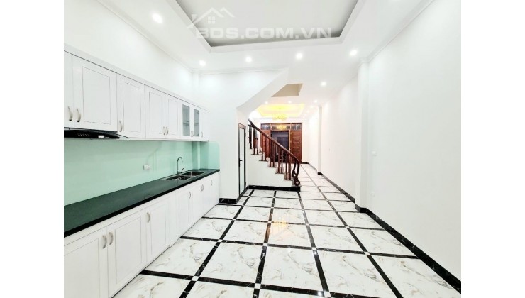 HOT HOT : Bán nhà Minh Khai , 70m2 , chỉ 4,5 tỷ , mặt tiền 4,8m , thông số ĐẸP như hoa hậu