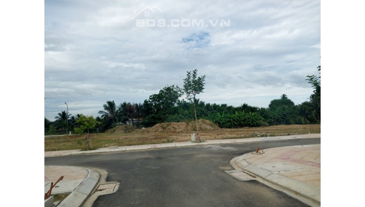 Bán nhanh lô đất 100m2, MT 5m giá 998 triệu ngay kDC Tân Hội gần đường Thống Nhất TP. Phan Rang