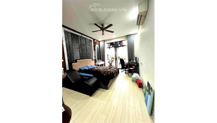 BÁN Nhà Mặt Phố Khương Trung, 65m2, nhỉnh 12 tỷ, Kinh Doanh sầm uất, Trung Tâm Thanh Xuân