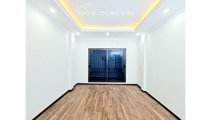 HOT HOT : Bán nhà Minh Khai , 70m2 , chỉ 4,5 tỷ , mặt tiền 4,8m , thông số ĐẸP như hoa hậu