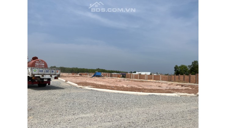 Đất mặt tiền dự án mới 5F Orianna đối diện khu công nghiệp Tân Bình chỉ 500tr