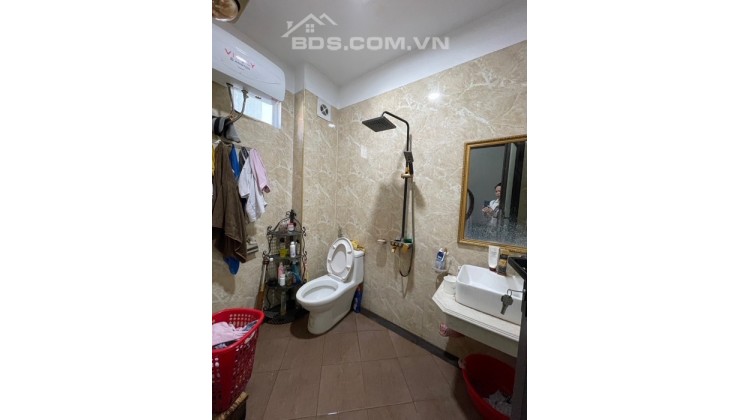 Nhà hiếm đẹp, oto đỗ cổng tại Hoàng Mai, 30m2 x 5 tầng, SĐCC, 3.75 tỷ. Lh:0946748787 – 0917056000.