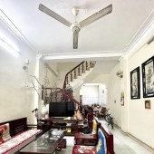 Bán nhà Nguyễn Văn Cừ 73m, 4 tầng, mt 6m, nhỉnh 5 tỷ.