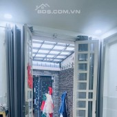 Gần chợ Bà Chiểu - nhà 5 tầng - 45m2 giá 4ty490 tl nhẹ