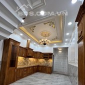 NHÀ MỚI VIEW CÔNG VIÊN - KHU CAO TẦNG - HXH 6M NHỰA - 52M2- 5 TẦNG - 5 TỶ 5
