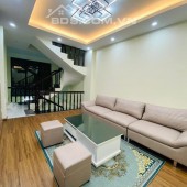 Nhà đẹp Phố Khương Trung, ngõ rộng gần ô tô, gần phố 32m2 giá chỉ nhỉnh 3 tỷ