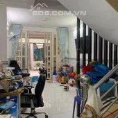Nhà 2 tầng, trung tâm q7, cạnh lottemart, đường lê văn lương