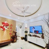 Bán nhà 5 tầng Khương đình 60m giá nhỉnh 6 tỉ LH 0945132886