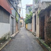 Thửa đất đẹp, ô tô tránh ở phố Thạch Bàn, Long Biên. 85m2, MT 4.1m giá chỉ 5.9 tỷ.