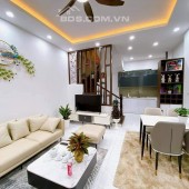 Nhà đẹp Nhân Hoà 35m2 4 tầng sát ô tô đủ nội thất giá 5.45 tỷ