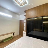 Chú ý kẻo lỡ , Bán nhà Trương Định , 52m2 , chỉ 3,7 tỷ , khu Vip dân trí cao , an ninh tốt