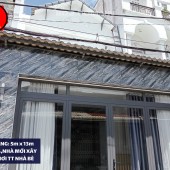 NHÀ ĐẸP VỊ TRÍ ĐẸP..NGANG 5M XE HƠI VI VU THÔNG NHAU..TRUNG TÂM THỊ TRẤN NHÀ BÈ