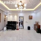 SIÊU VIP PHỐ HUỲNH THÚC KHÁNG 7T THANG MÁY, Ô TÔ KINH DOANH, 79M, 23.6 TỶ.
