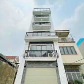 Bán nhà Long Biên, 40m2,6 tầng,giá 4.4 tỷ