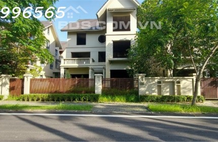 Bán nhanh biệt thự đơn lập 300m2 tại Sunny Garden City, Hà Nội. Giá rẻ