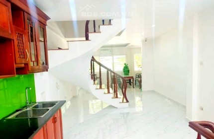 Bán Nhà Phố Khương Trung Kinh Doanh, 50m2, nhỉnh 9.5 tỷ, Trung Tâm Thanh Xuân