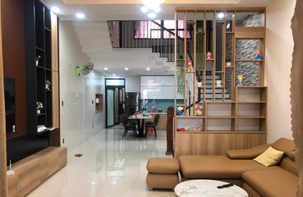 Bán Nhà 4 Tầng MT Phú Xuân 3, Liên Chiểu. DT 112m2