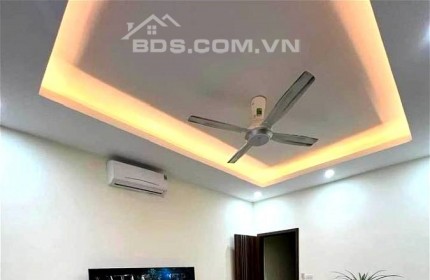 BÁN Nhà Mặt Phố Khương Trung, 65m2, nhỉnh 12 tỷ, Kinh Doanh sầm uất, Trung Tâm Thanh Xuân