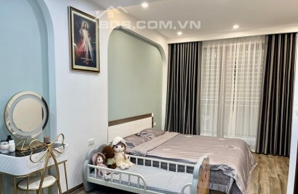NHÀ MỚI - SIÊU PHẨM - TRUNG TÂM CẦU GIẤY - NGÕ THÔNG - GIÁ 4.95 TỶ
