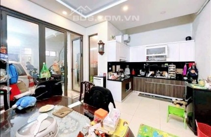 Bán nhà PLO ô tô tránh Trần Quang Diệu, Đống Đa, 60 m2, 5T, mt 6m, chỉ 17.5 tỷ 0917420066