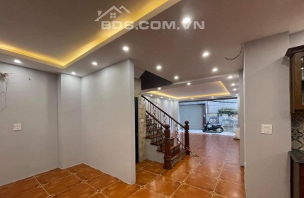 nhà đẹp Ngọc Lâm 76m x 5T, gara, full nội thất, thoáng trước sau