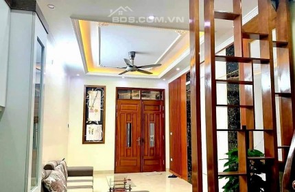 NHÀ MỚI CỰC ĐẸP - NHÀ THỤY KHUÊ - NGÕ RỘNG - NGÕ NÔNG - CÁCH MẶT PHỐ 10M  -  DIỆN TÍCH  31M2  GIÁ 5.5 TỶ