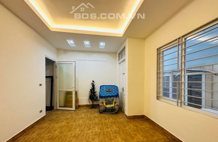 BÁN NHÀ MẶT PHỐ XUÂN ĐỈNH . DIỆN TÍCH KHỦNG 82M2 . NHÀ NẰM LÔ GÓC 3 THOÁNG . KHU VỰC HIẾM NHÀ BÁN , PHÁT TRIỂN NHANH. GIAO THÔNG THUẬN TIỆN