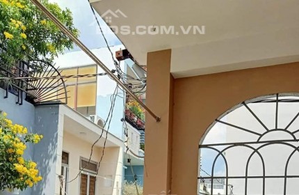 Cần bán nhà phố hàng hiếm , nở hậu Trần Bình Trọng quận 5