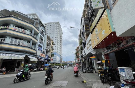 Bán nhà MT ngay Coop Mart Phan Xích Long. Nhà ngang 7m, nở hậu - 1 đời chủ