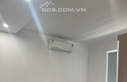 CHO THUÊ CĂN HỘ 2PN GREEN STARS PHẠM VĂN ĐỒNG. GIÁ THUÊ 10TR5