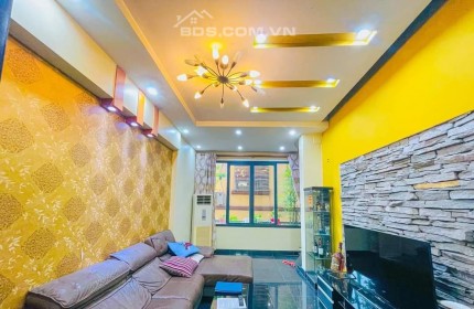 NHÀ ĐẸP HOÀNG NGÂN- LÊ VĂN LƯƠNG 43M2 5 TẦNG