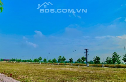 ĐẤT NGỘP  NAM AN BÀU BÀNG GIÁP MẶT TIỀN QL13, NGAY TTHC BÀU BÀNG GIÁ CHỈ 1 TỶ 550/NỀN