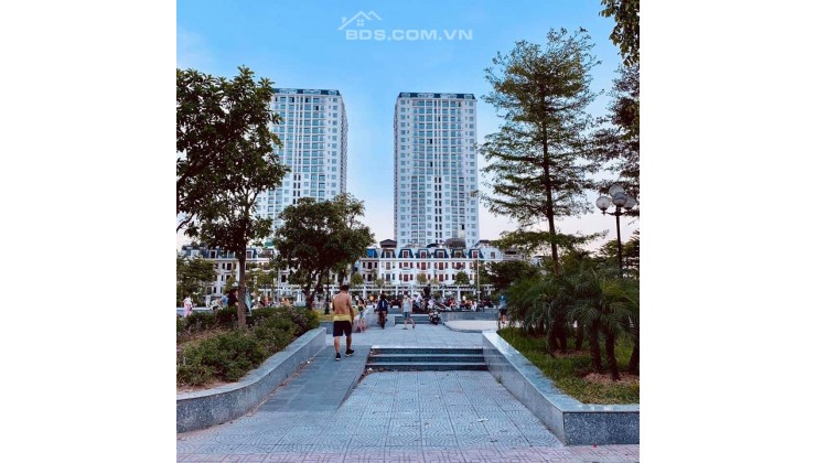 Nóng bỏng tay - HC Golden City CK lớn chỉ 5 tỷ /căn 102m - full nội thất cao cấp