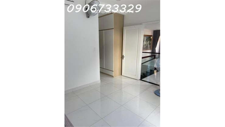 Bán căn biệt thự 110m2 đường Nguyễn thị thập Q7 chỉ 15.3 tỷ