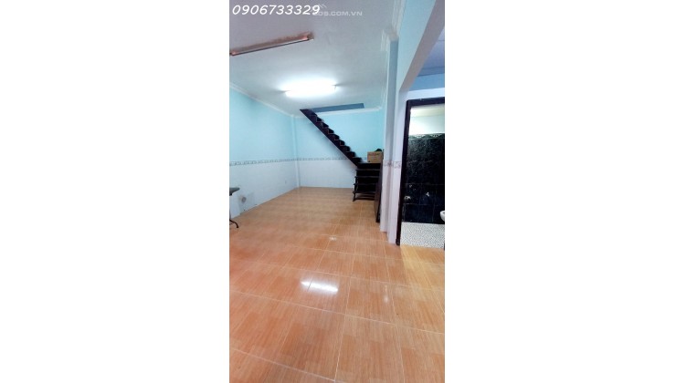 Bán nhà ngang 10x7m trung tâm chợ Tân Quy Q7 chỉ nhỉnh 5 tỷ