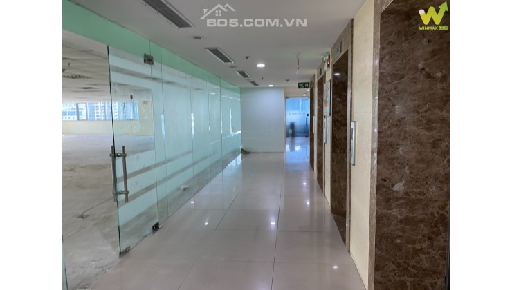 Cho thuê văn phòng tòa Việt Á phố Duy Tân, Cầu Giấy diện tích 100m2 - 800m2 giá 200.000đ/m2