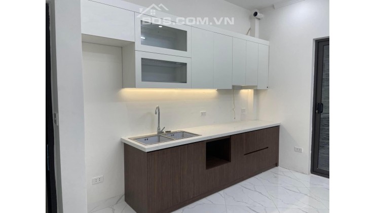 BÁN NHÀ PHỐ MINH KHAI, 50M2 - 5 TẦNG - 6 NGỦ, NGÕ NÔNG, THẲNG, 30M RA PHỐ, NHỈNH 5 TỶ