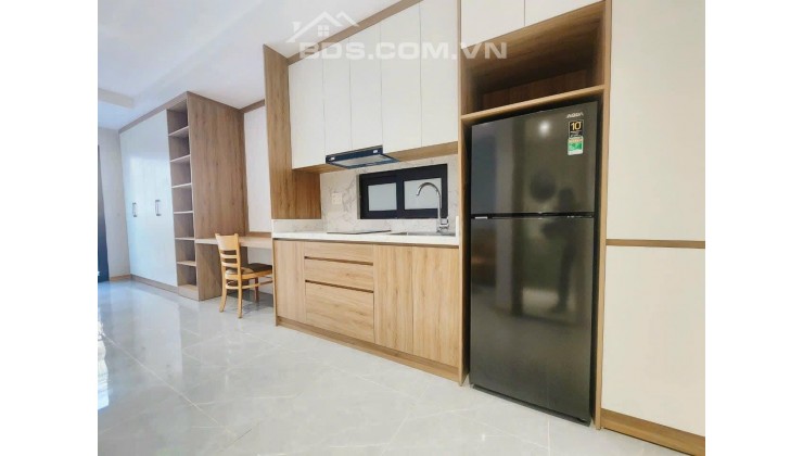 Bán siêu phẩm gà đẻ trứng vàng phố Cầu Giấy 90m2 9 tầng lô góc kinh doanh đỉnh